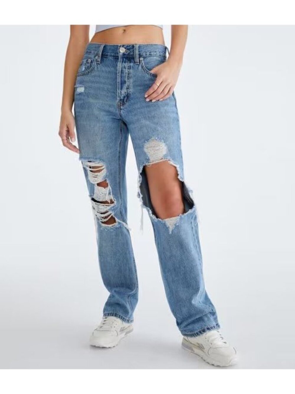 Aeropostale 90s Baggy Distressed Light Wash Jeans Size 4 High Rise Button Fly